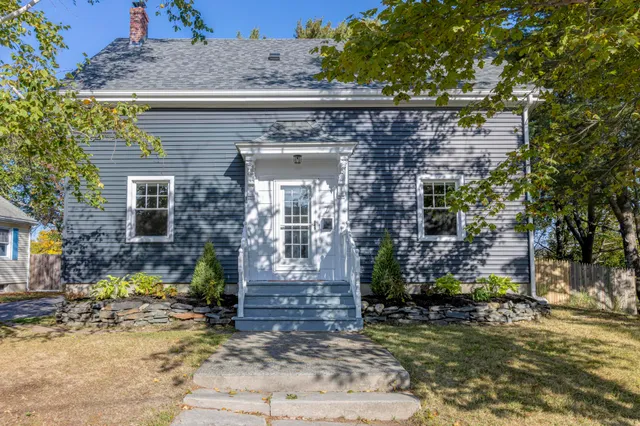 $620,000 | 7 Allen Road, South Portland, ME 04106