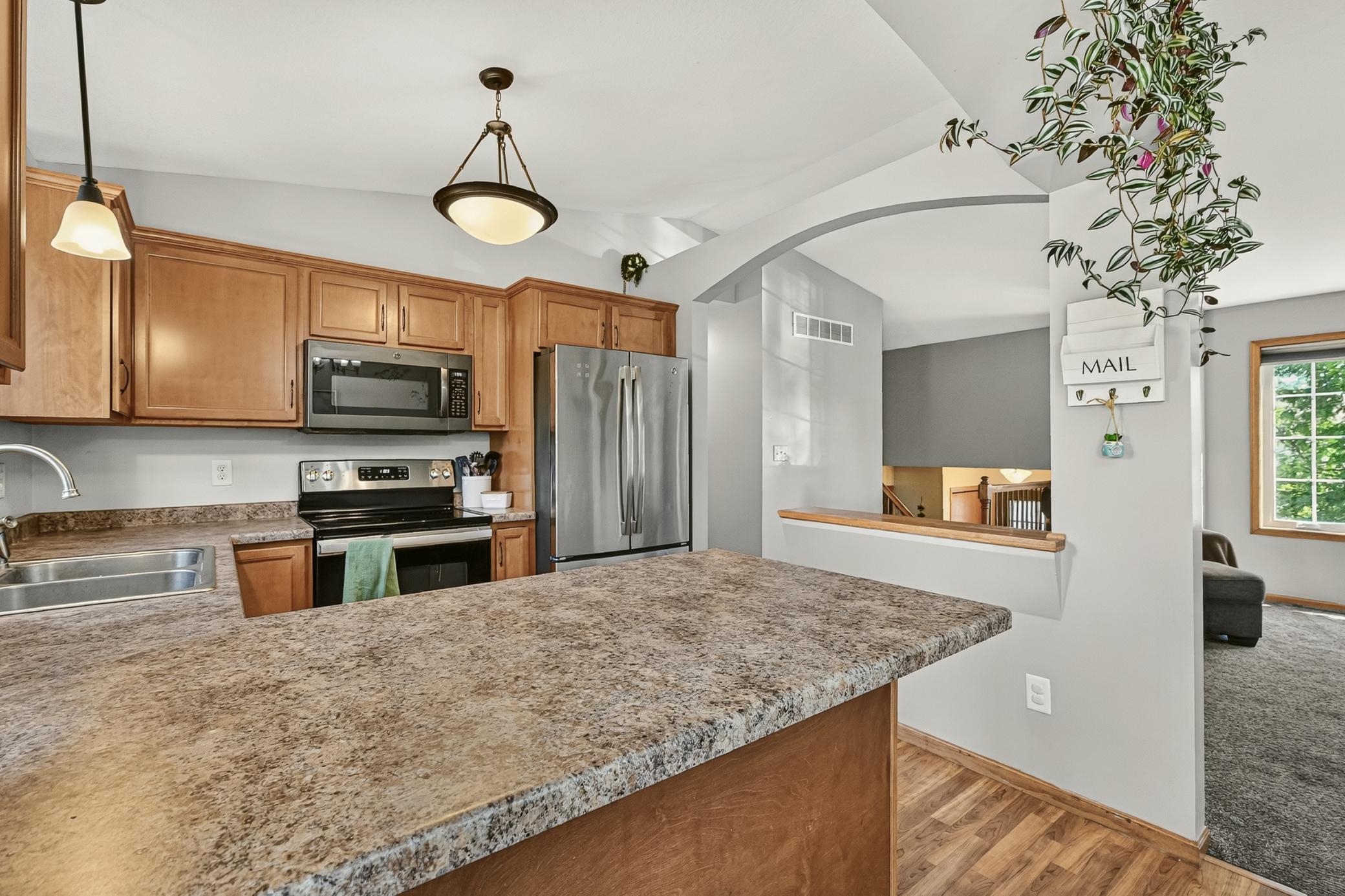 259 Brookestone Drive Southeast Rochester, MN 55904 - Photo 8 of 33 Gallery Image 8