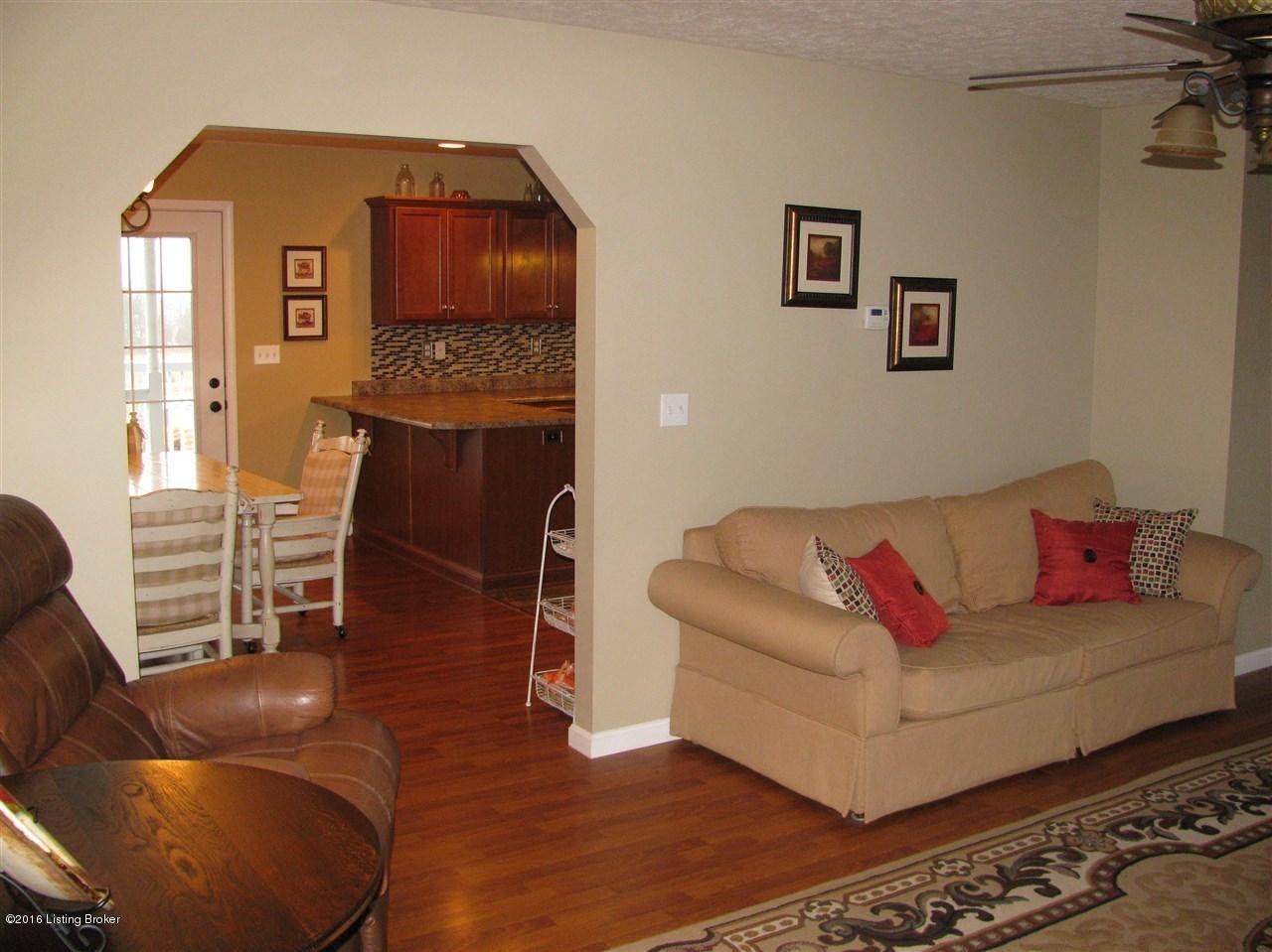1062 Blueball Church Road Elizabethtown, KY 42701 - Photo 5 of 36 large-10037021-15