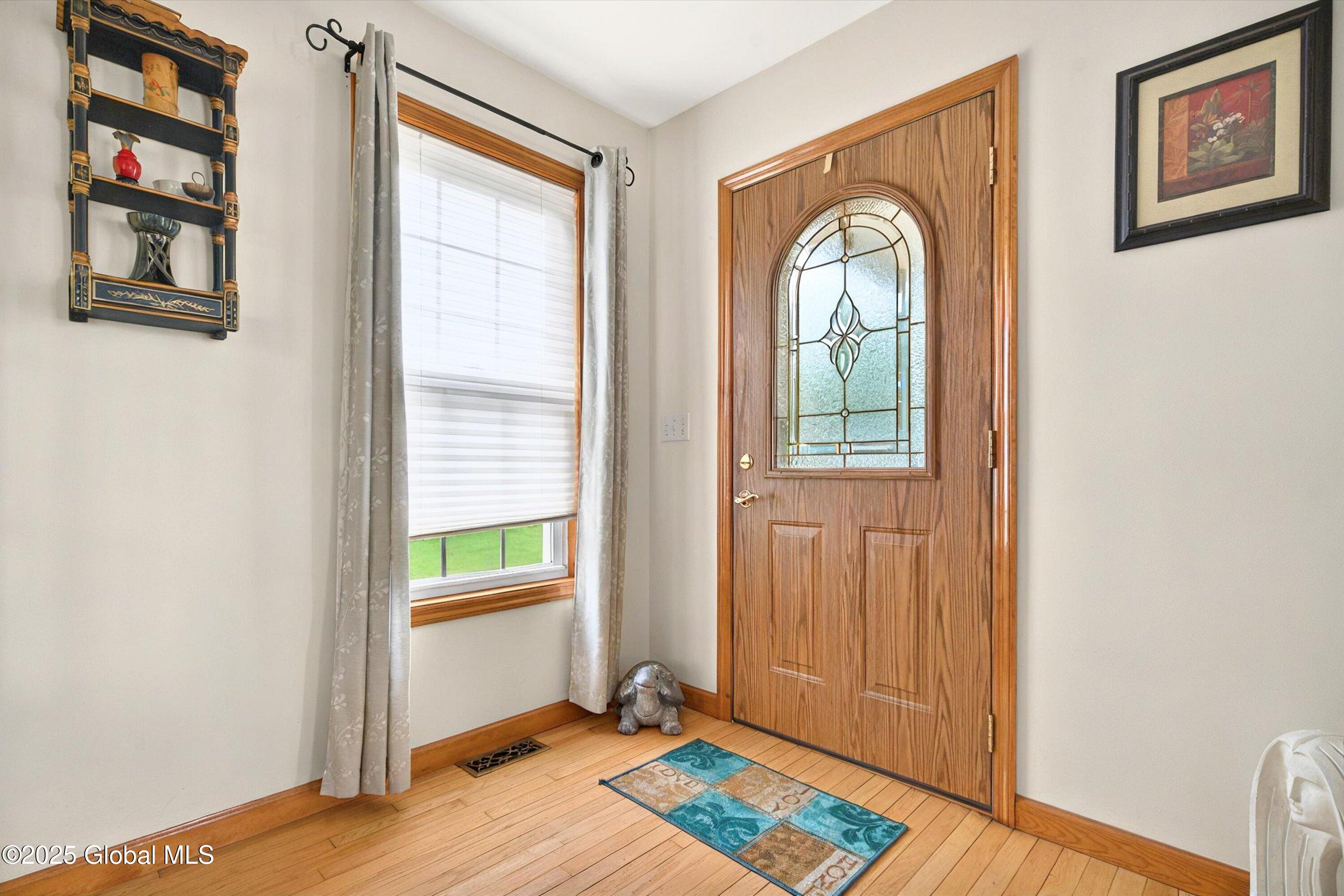 14-16 Bay Road Lake Luzerne, NY 12846 - Photo 5 of 47 47-14-16 BAY RD