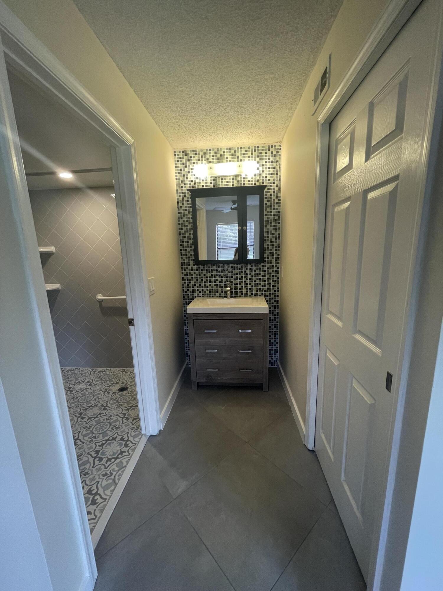 3355 Jaywood Terrace, Unit J113 Boca Raton, FL 33431 - Photo 17 of 44 IMG_9642