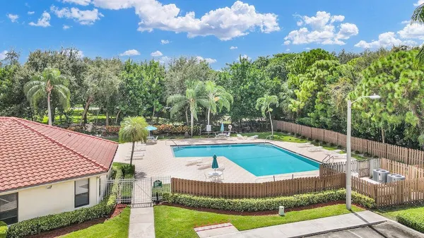 $3,600 | 3355 Jaywood Terrace, Unit J113, Boca Raton, FL 33431