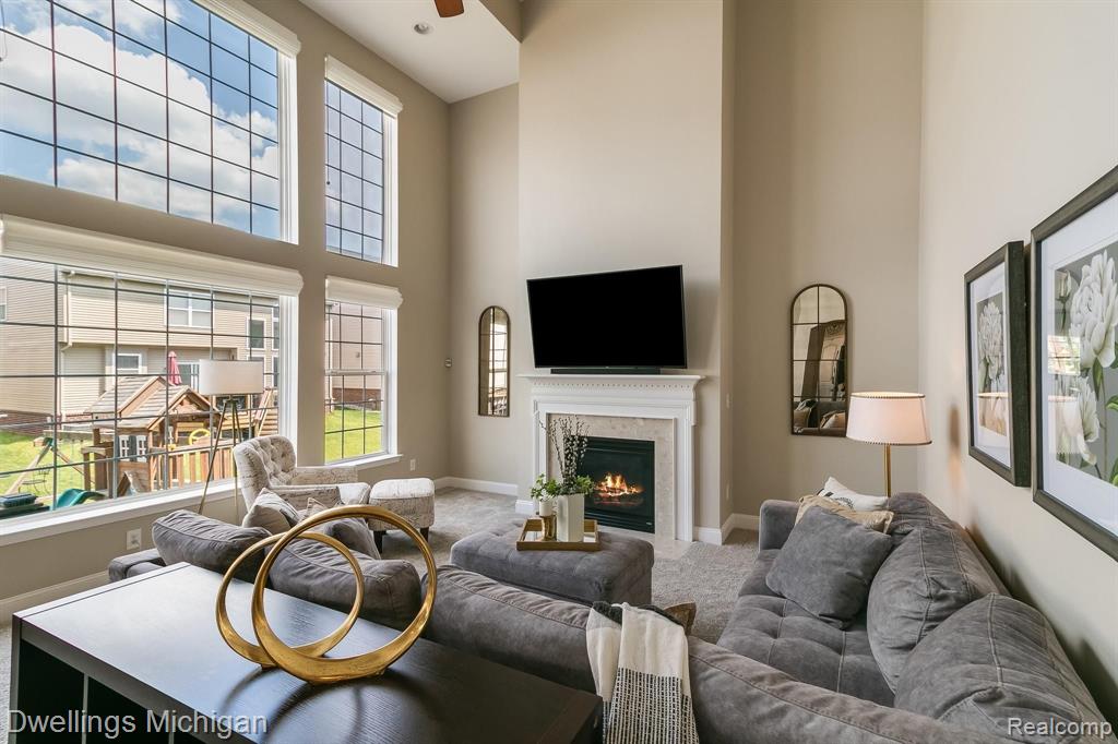27616 Harrington Way Novi, MI 48374 - Photo 8 of 48