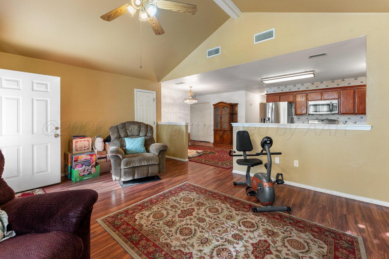 1108 South Fairfield Street Amarillo, TX 79104 - Photo 5 of 36 Color-5