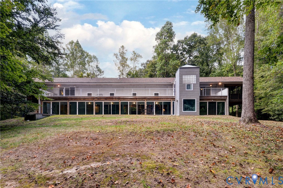 8615 Historical Path Road New Kent, VA 23124 - Photo 5 of 50