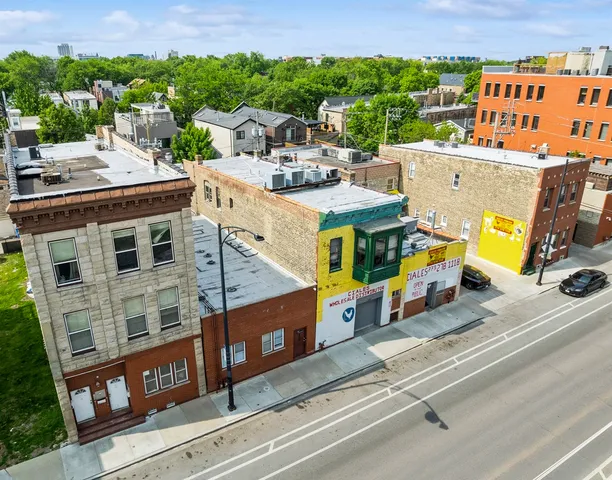 $8,500,000 | 2135 West Armitage Avenue, Chicago, IL 60647