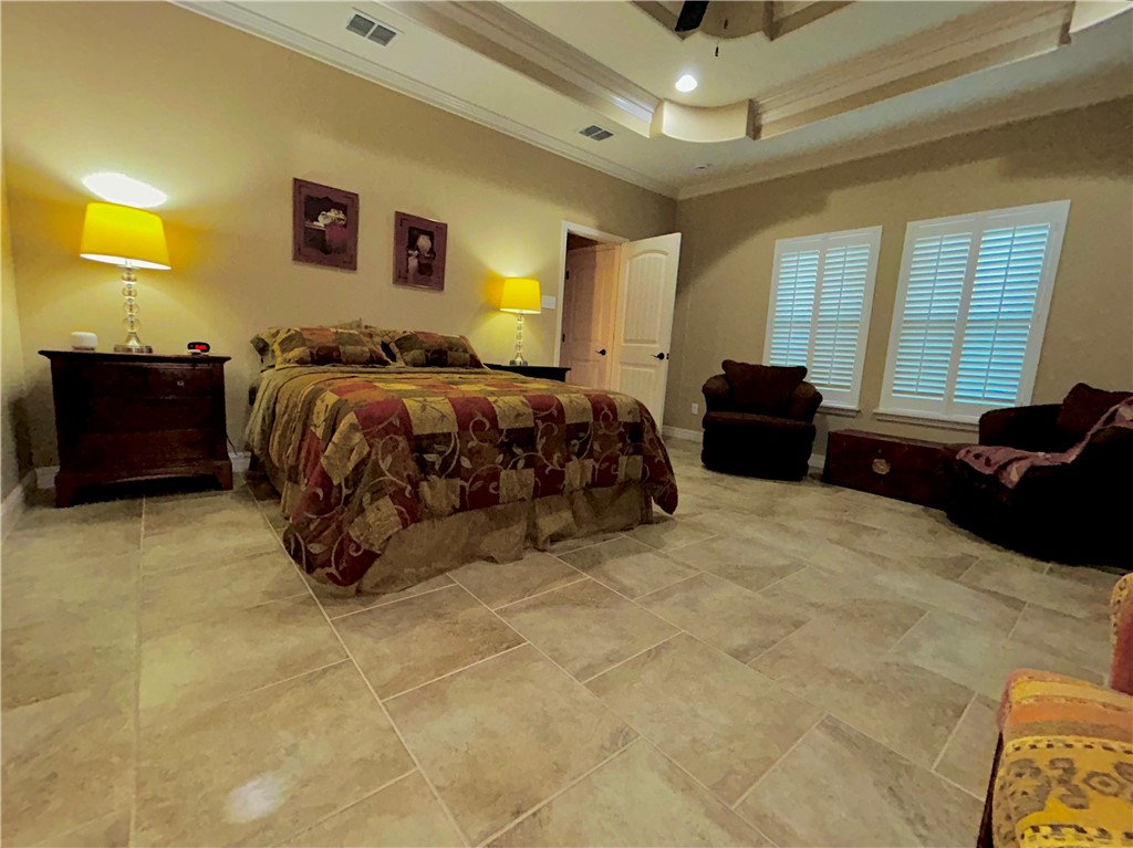 1310 Keenland Road Corpus Christi, TX 78418 - Photo 14 of 29