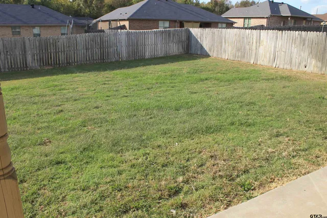 $1,700 | 117 Bois D Arc Drive, Bullard, TX 75757