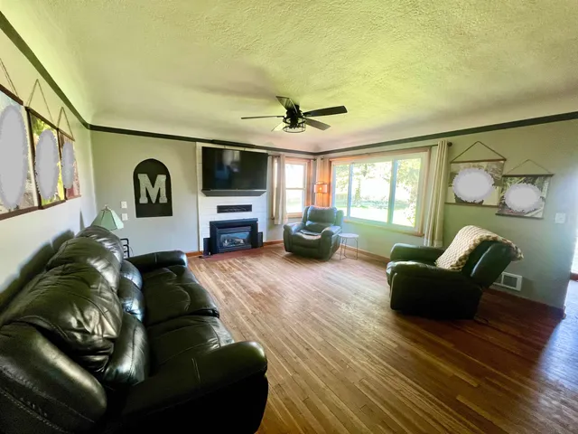 $470,000 | 451 Sunset Road, St. John, WA 99171