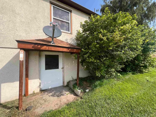 $470,000 | 451 Sunset Road, St. John, WA 99171