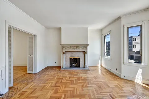 $2,750,000 | 1836-1840 Greenwich Street, San Francisco, CA 94123