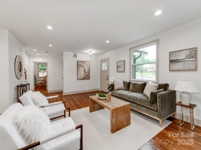 $799,900 | 2114 Thurmond Place, Charlotte, NC 28205