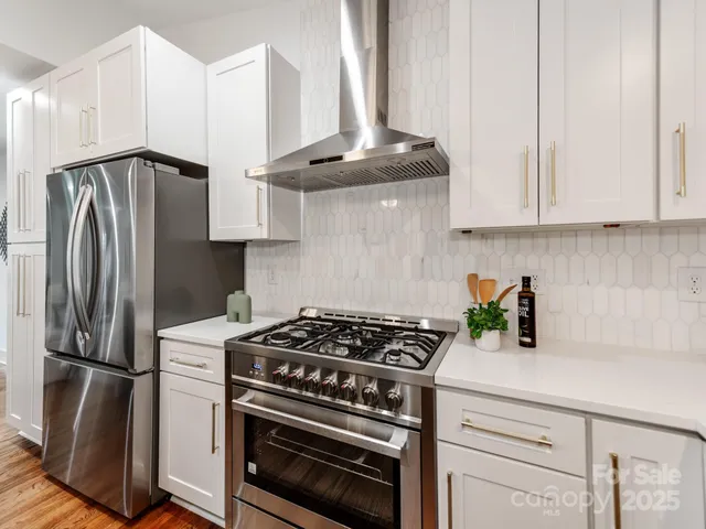 $799,900 | 2114 Thurmond Place, Charlotte, NC 28205