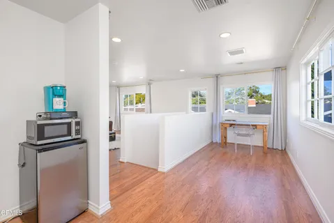 $2,150,000 | 2811 Glendon Avenue, Los Angeles, CA 90064