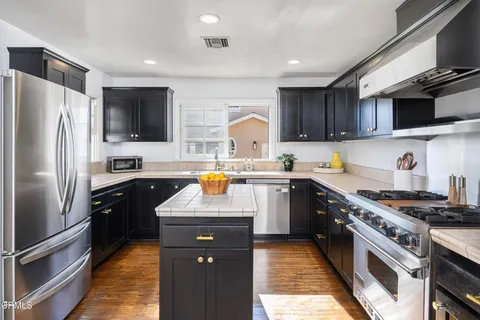 $2,150,000 | 2811 Glendon Avenue, Los Angeles, CA 90064