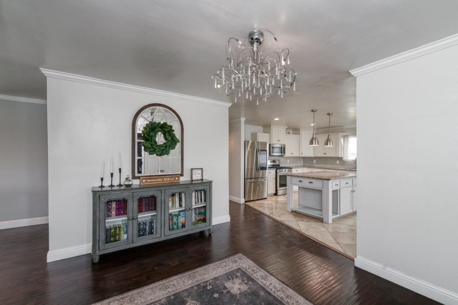 1175 North Frankwood Avenue Reedley, CA 93654 - Photo 7 of 16