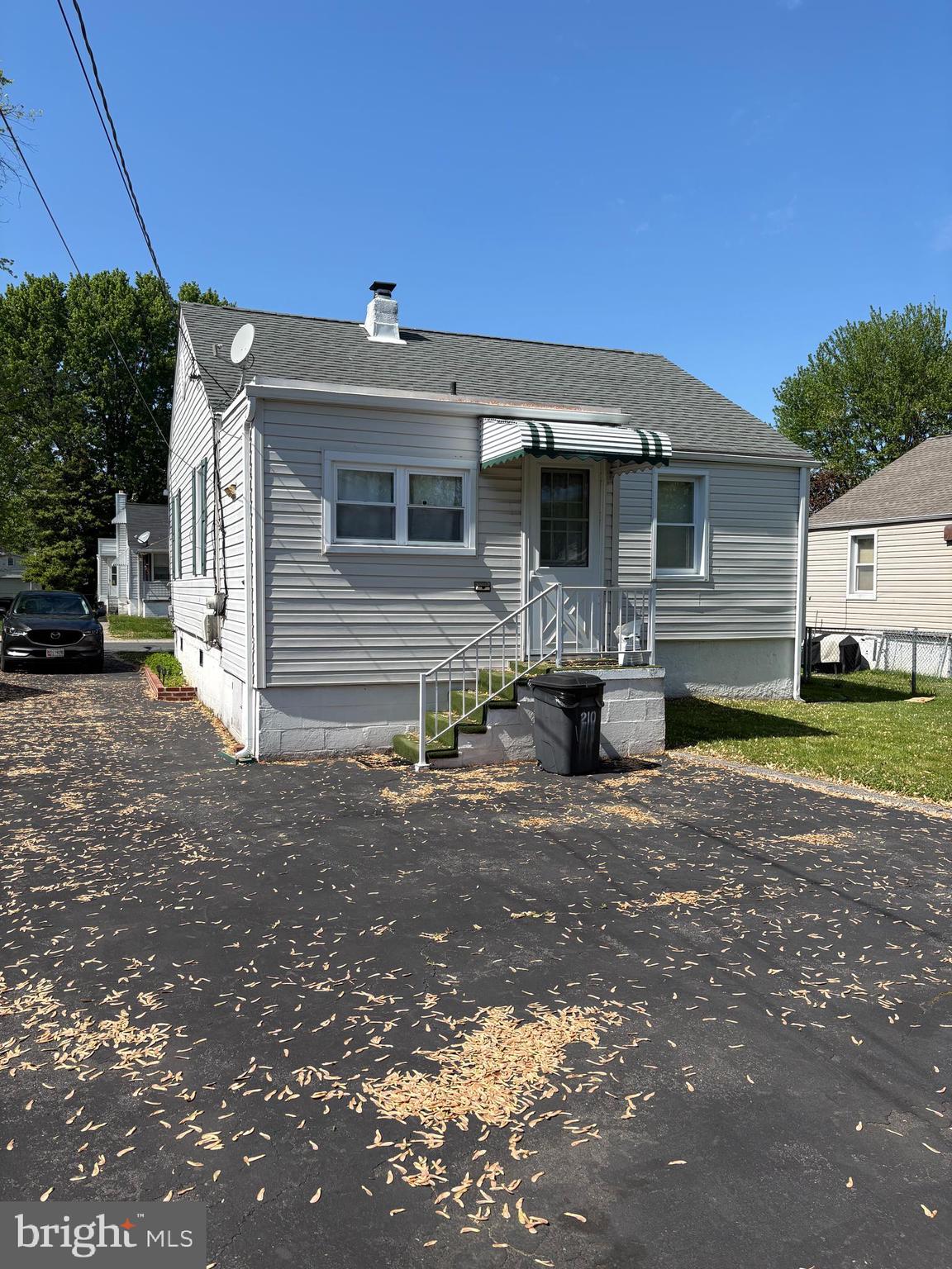 210 Pinewood Road Baltimore, MD 21222 - Photo 9 of 14
