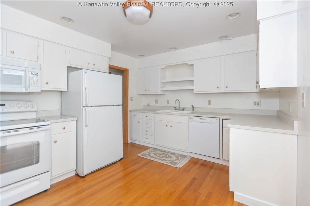 1111 Shamrock Road Charleston, WV 25314 - Photo 17 of 50 Gallery Image 17