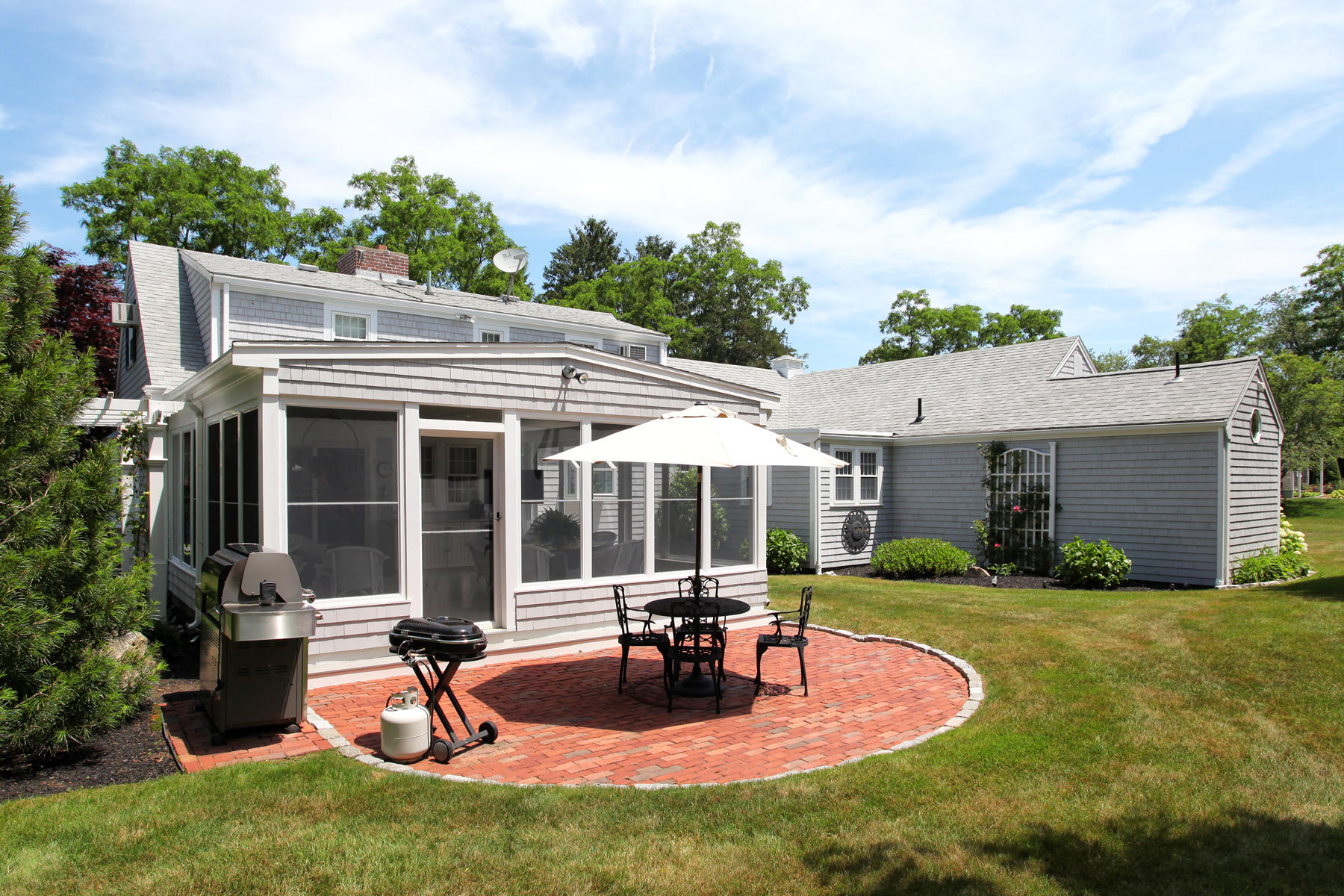 68 Spring Hill Road East Sandwich, MA 02537 - Photo 4 of 32 038_68SpringHill_06302018