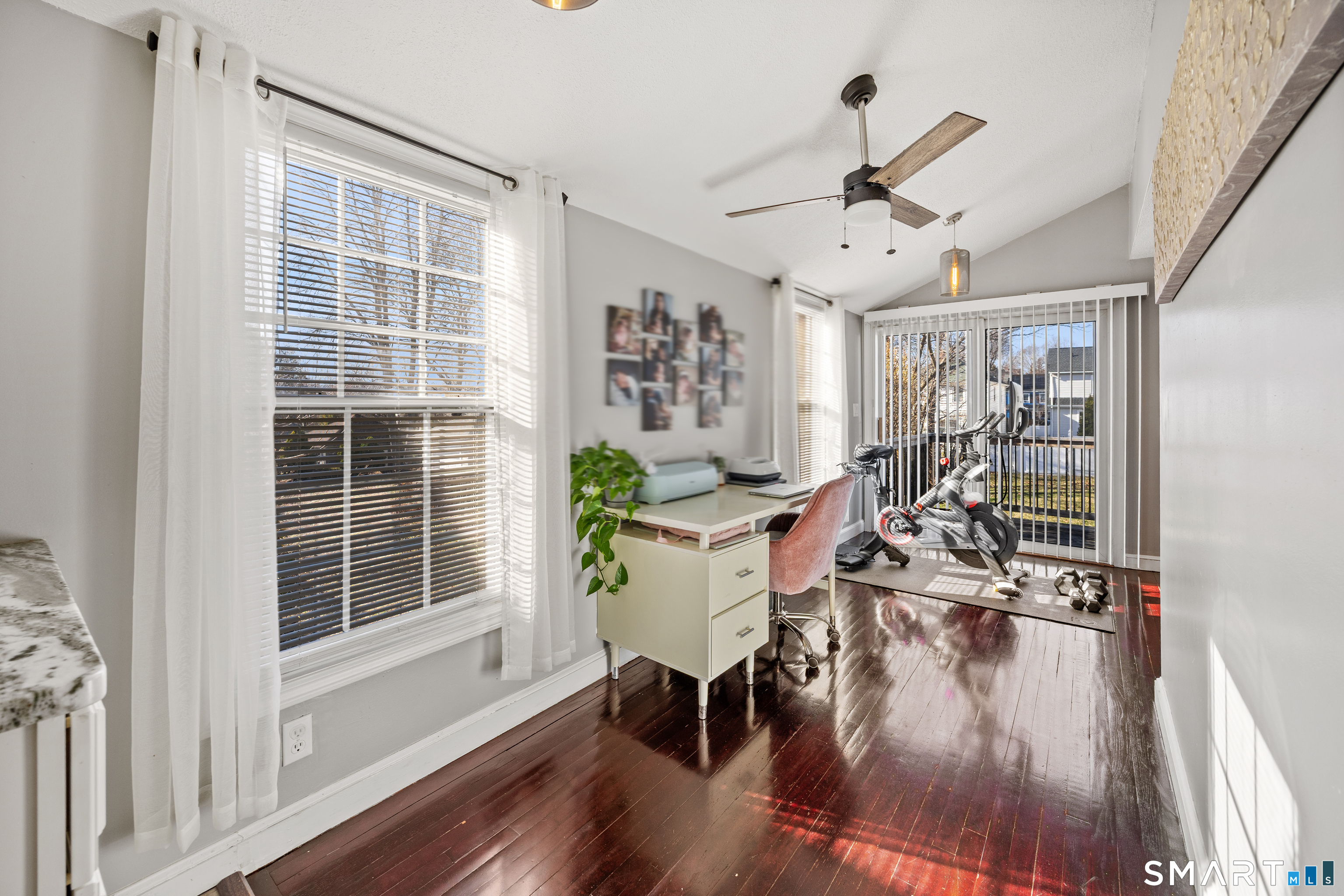 28 Woodmere Road West Hartford, CT 06119 - Photo 15 of 41