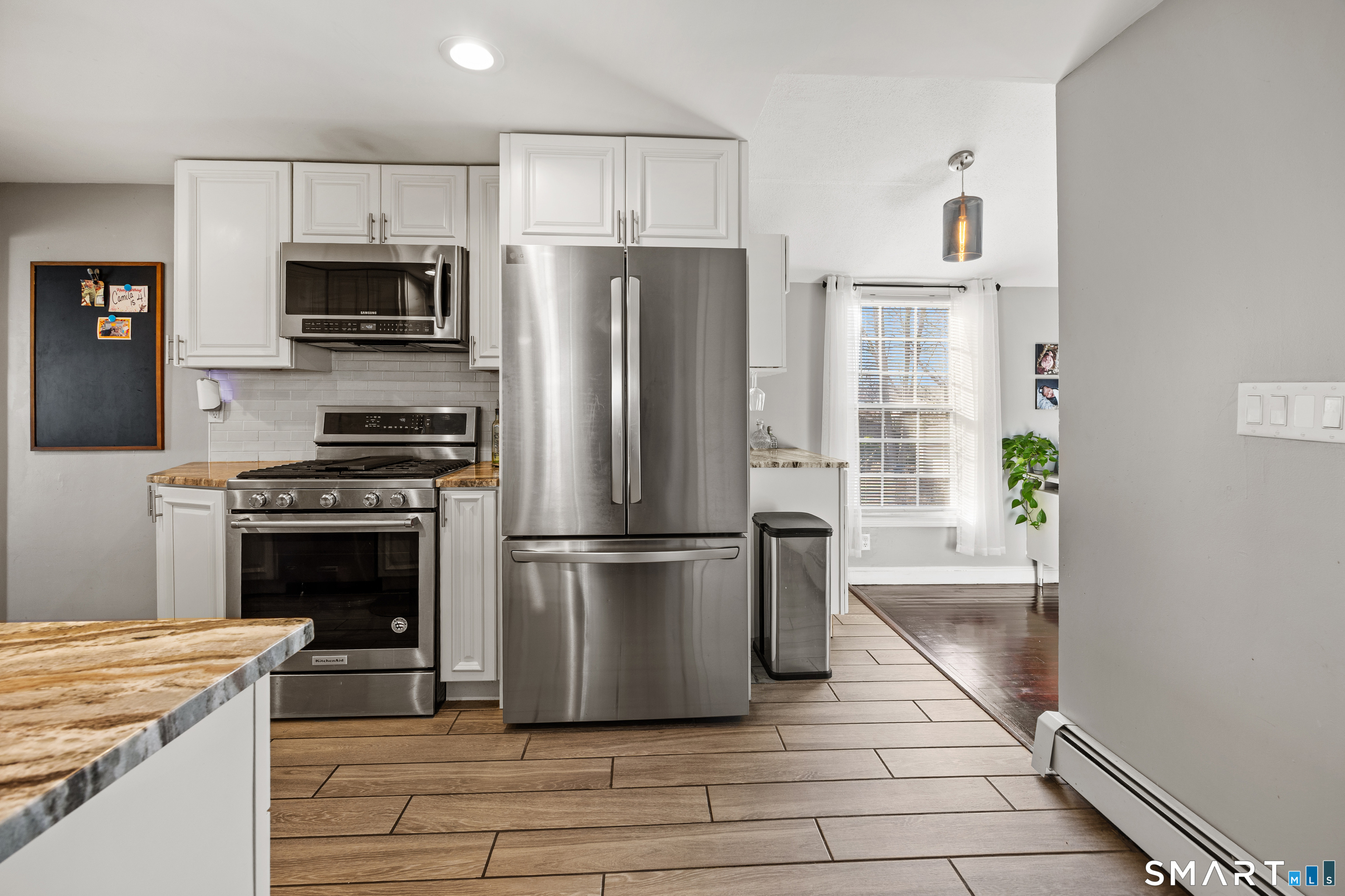 28 Woodmere Road West Hartford, CT 06119 - Photo 18 of 40