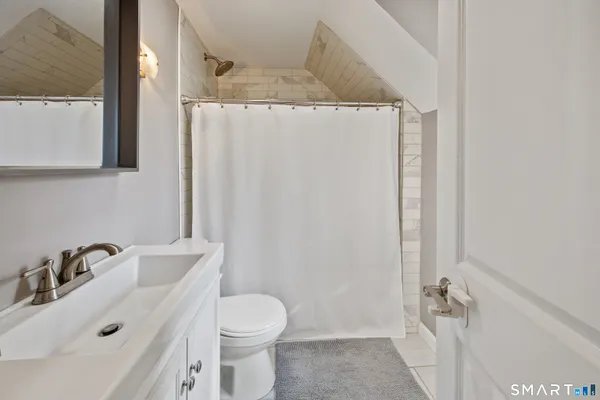 $425,000 | 28 Woodmere Road, West Hartford, CT 06119