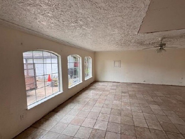 6626 Roberson Street Houston, TX 77085 - Photo 4 of 12