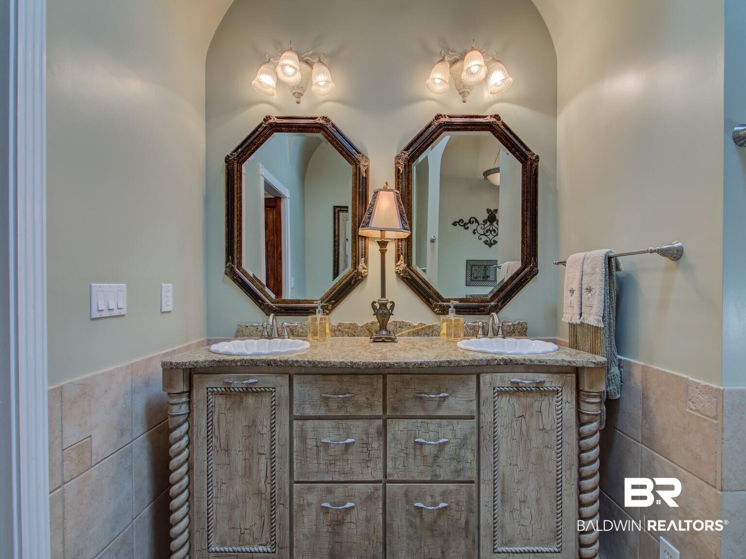 104 Everade Circle Daphne, AL 36526 - Photo 32 of 49 Master Bathroom