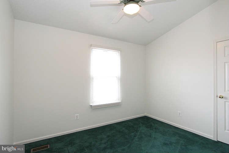 8534 Yoder Street Manassas, VA 20110 - Photo 20 of 30 Bedroom