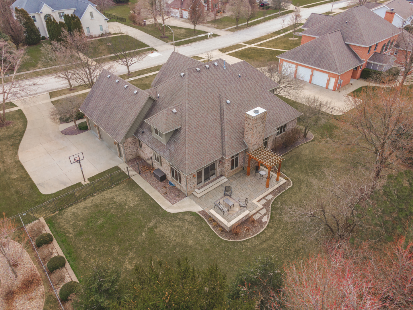 1908 Hackberry Road Bloomington, IL 61704 - Photo 4 of 50