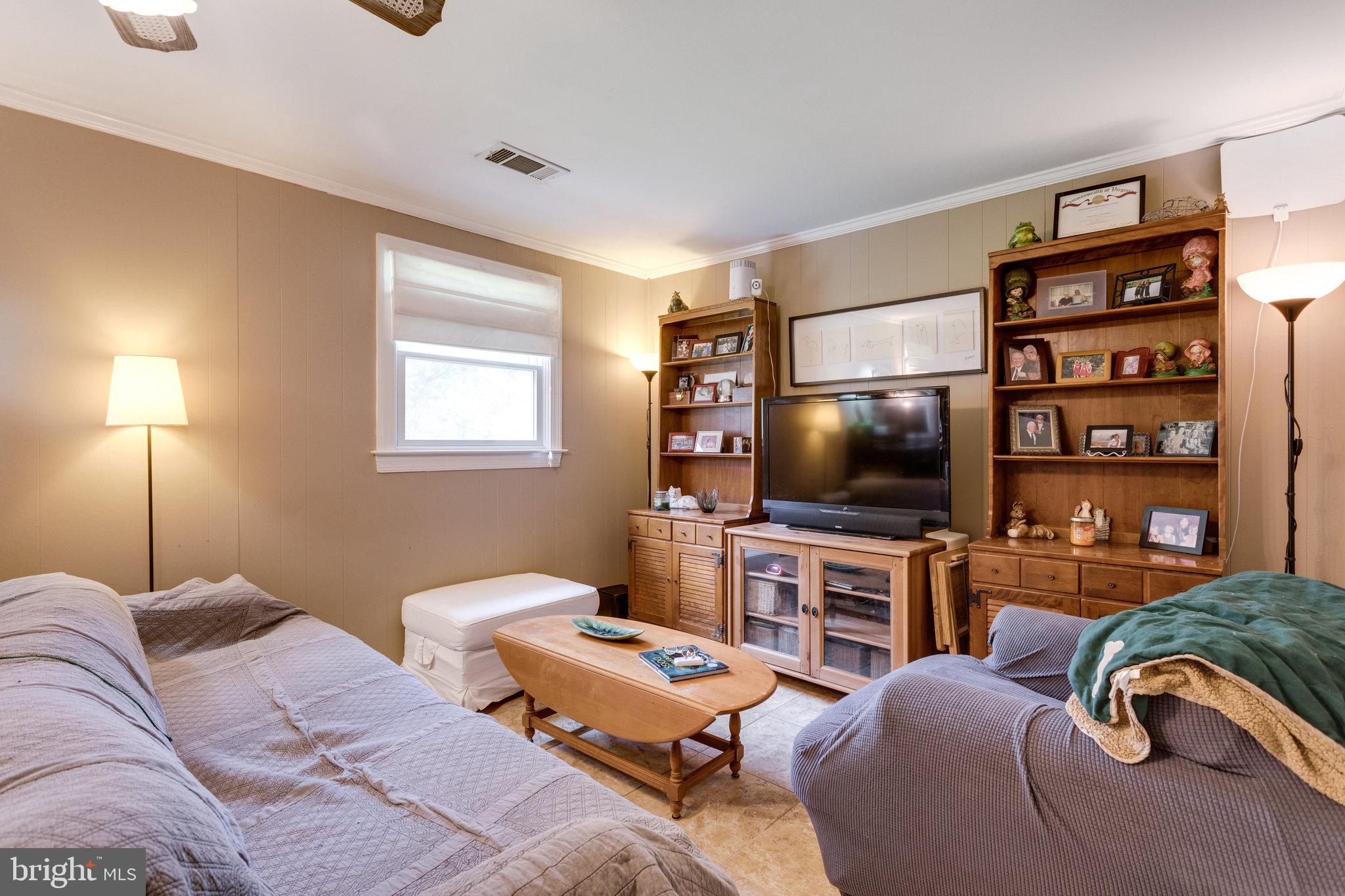 6103 Craft Road Alexandria, VA 22310 - Photo 18 of 44