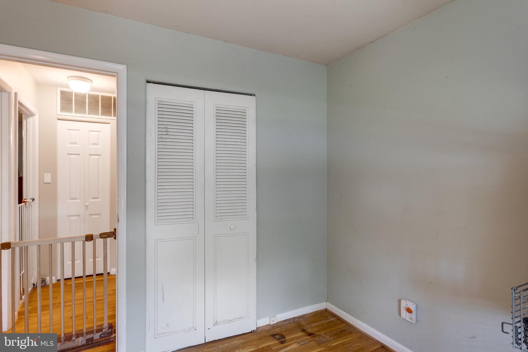 6103 Craft Road Alexandria, VA 22310 - Photo 37 of 44