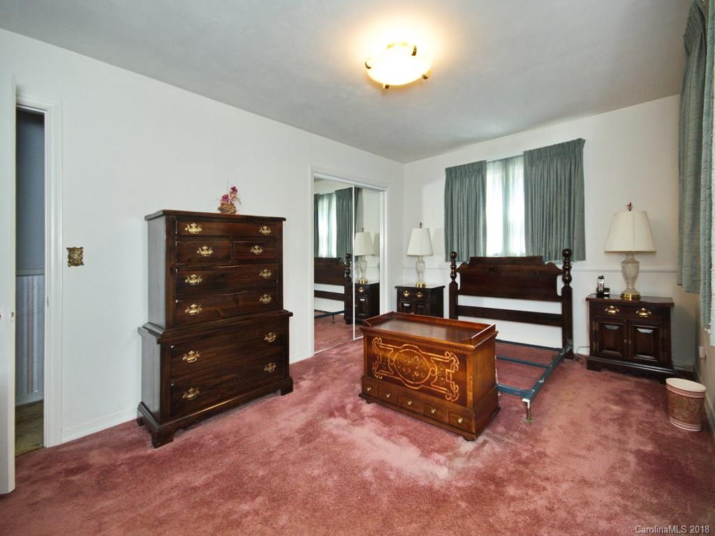 34 Rhoda Street Canton, NC 28716 - Photo 8 of 18 Gallery Image 8
