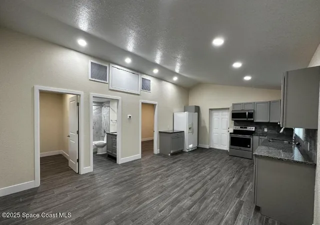 $1,650 | 1153 Carlton Drive, Unit A, Melbourne, FL 32935