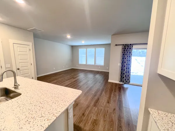 $2,295 | 5035 Percival Drive, Gallatin, TN 37066
