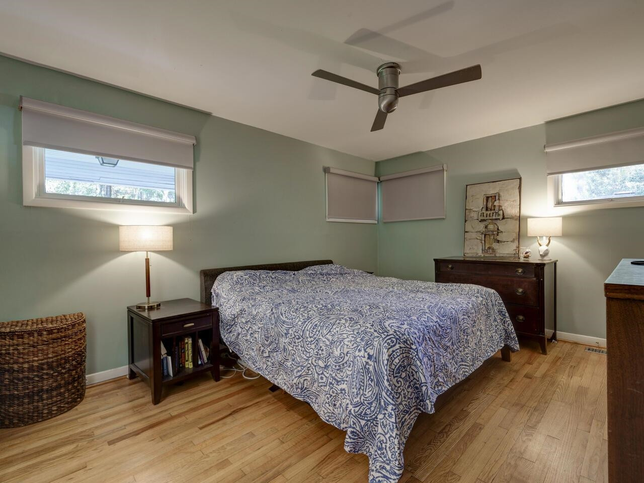 1124 Woodburn Road Durham, NC 27705 - Photo 22 of 31 Spacious Owner's Suite