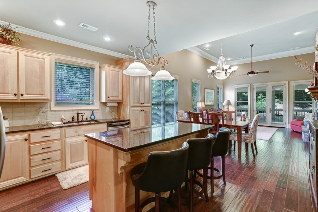 462 Licklog Ridge Hayesville, NC 28904 - Photo 8 of 33 Gallery Image 8