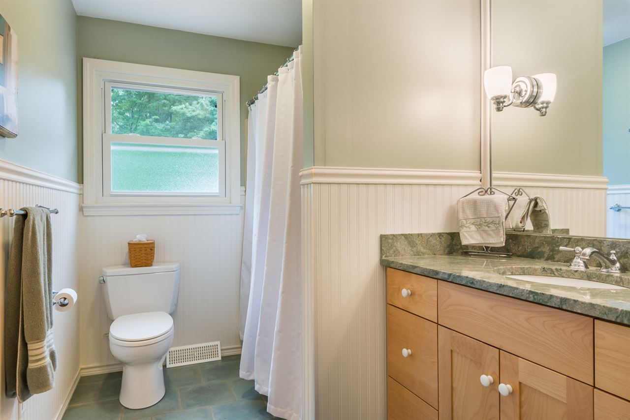 843 Creek Farm Road Colchester, VT 05446 - Photo 11 of 40 Gallery Image 11