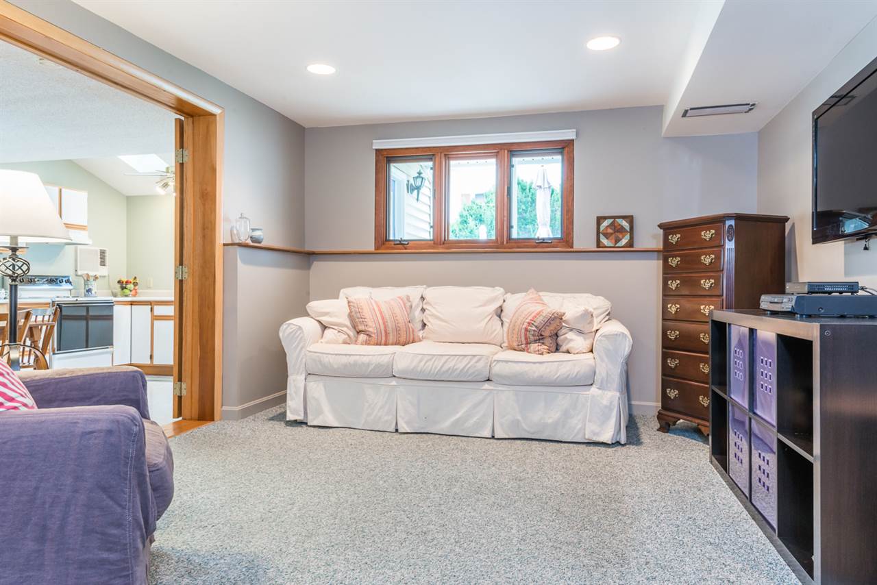 843 Creek Farm Road Colchester, VT 05446 - Photo 21 of 40 Gallery Image 21