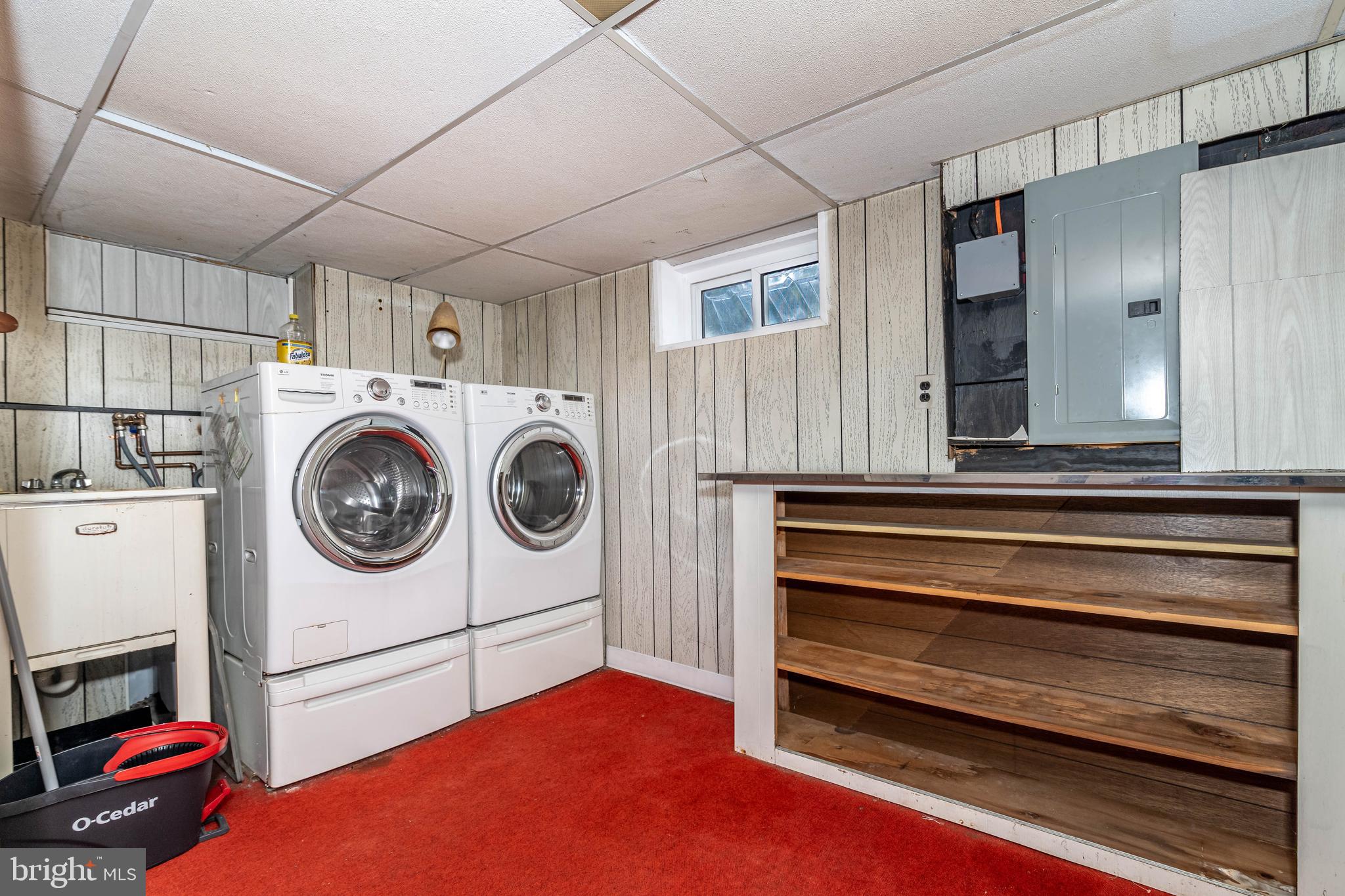 520 Powell Road Mount Holly, NJ 08060 - Photo 52 of 65 a utility room with dryer and washer
