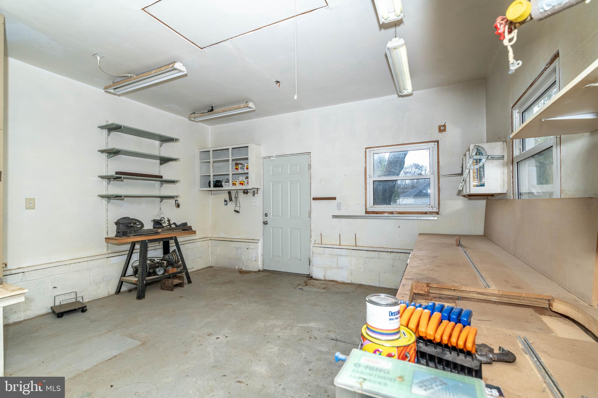 520 Powell Road Mount Holly, NJ 08060 - Photo 63 of 65 a room with furniture and gym equipment