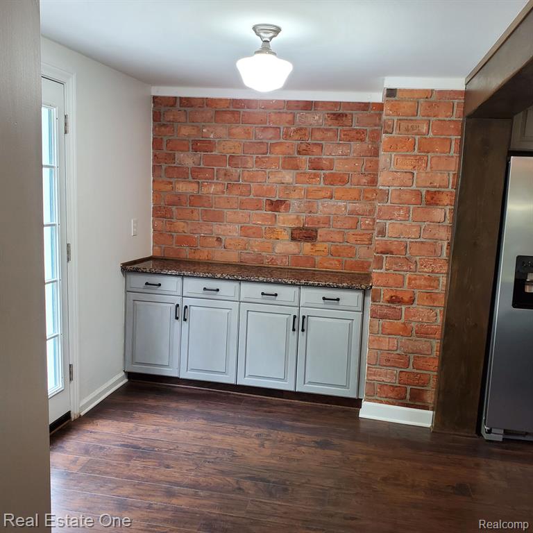 249 West Buell Road Oakland, MI 48363 - Photo 16 of 72