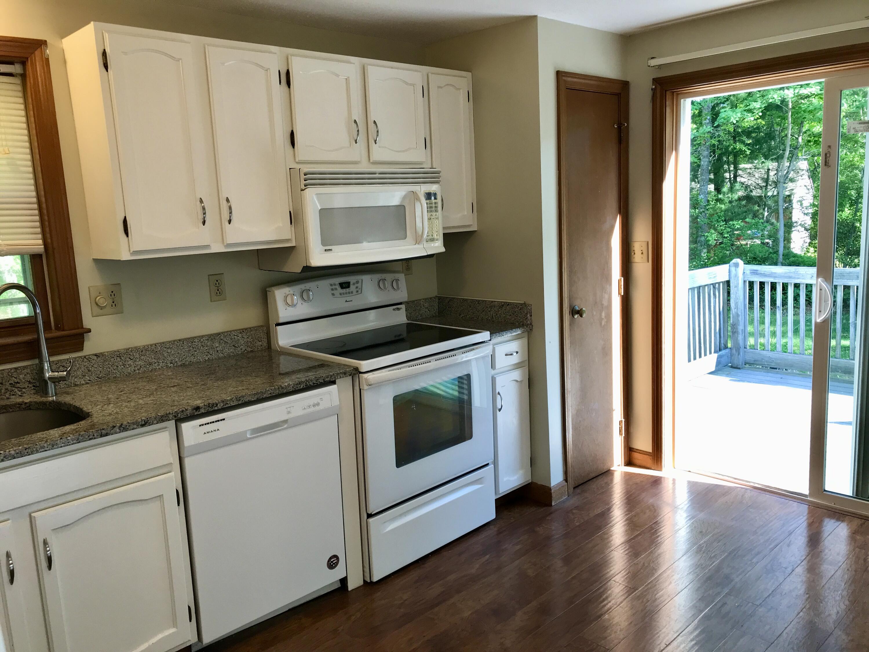 96 Sunset Strip Mashpee, MA 02649 - Photo 8 of 22 IMG_3528