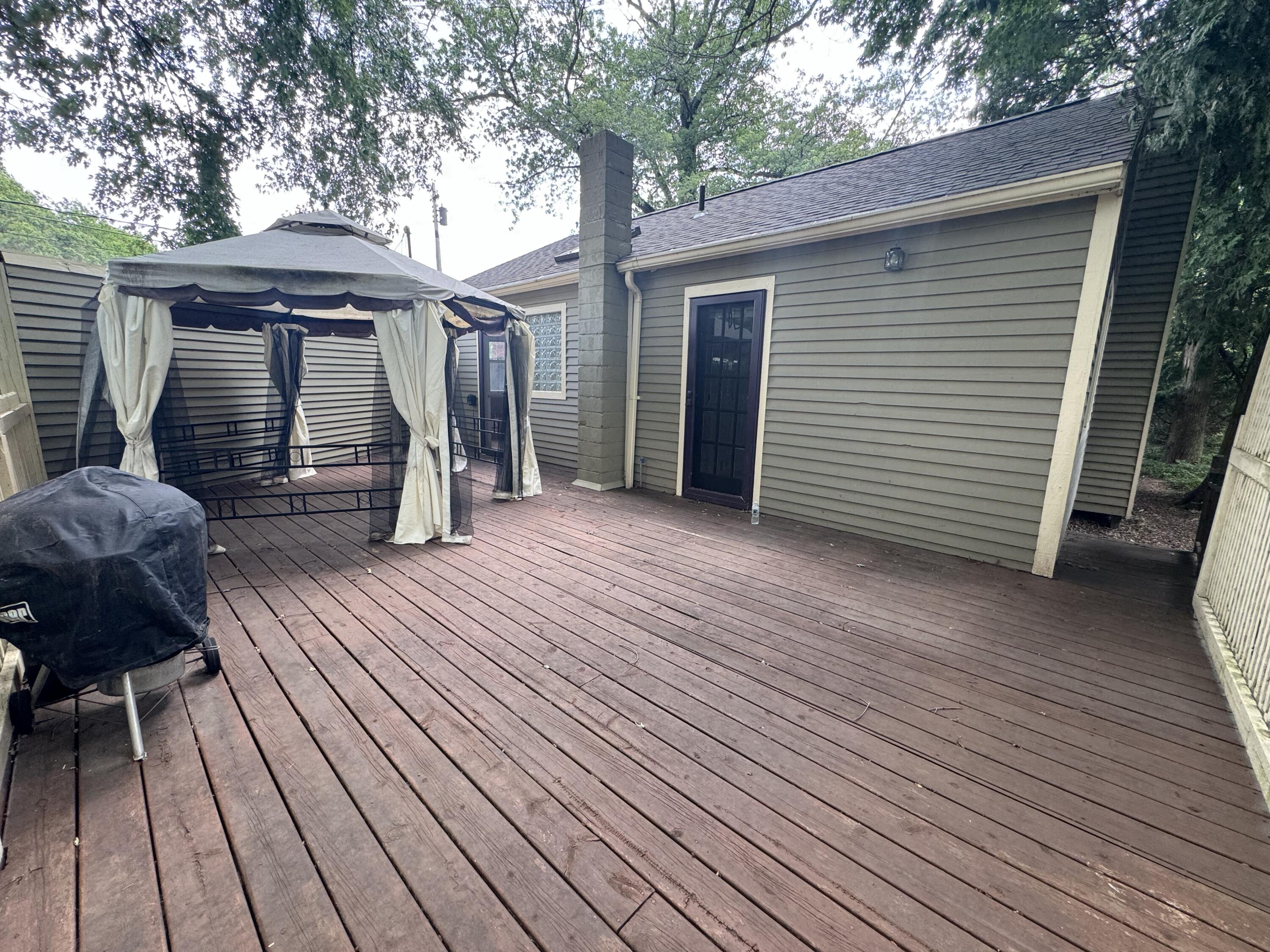 13647 Prairie Road Harbert, MI 49115 - Photo 8 of 9 Back Deck 2