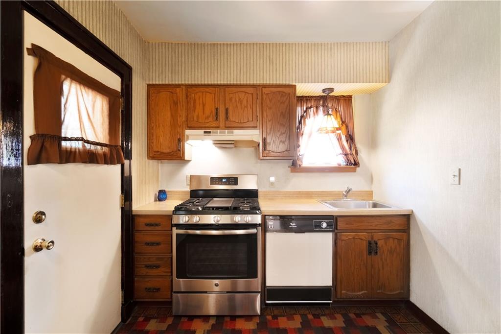 1225 Ingham Street Pittsburgh, PA 15212 - Photo 20 of 25 Gallery Image 20