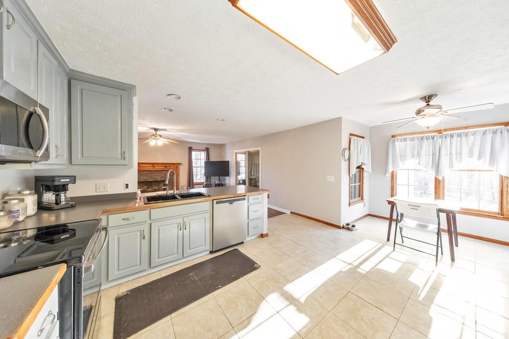 663 Hiram Way Hiram, GA 30141 - Photo 8 of 45