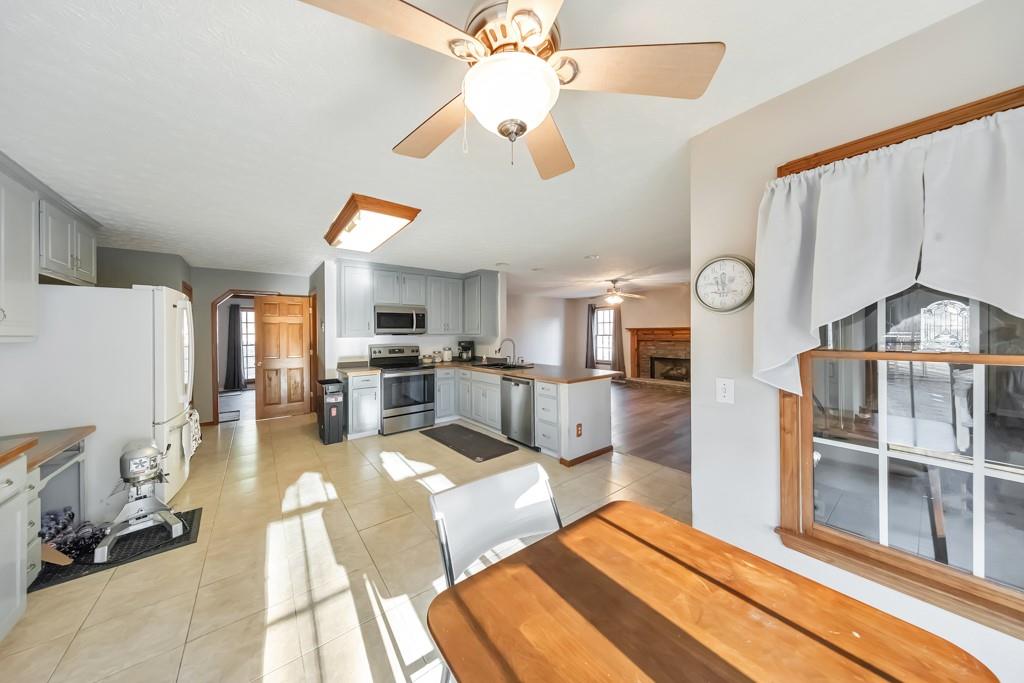 663 Hiram Way Hiram, GA 30141 - Photo 9 of 45