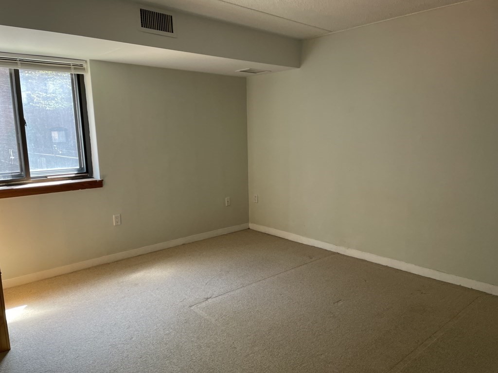 60 Rantoul Street, Unit 111N Beverly, MA 01915 - Photo 20 of 41 Gallery Image 20