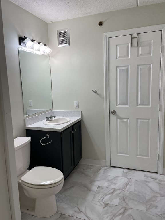 60 Rantoul Street, Unit 111N Beverly, MA 01915 - Photo 24 of 41 Gallery Image 24