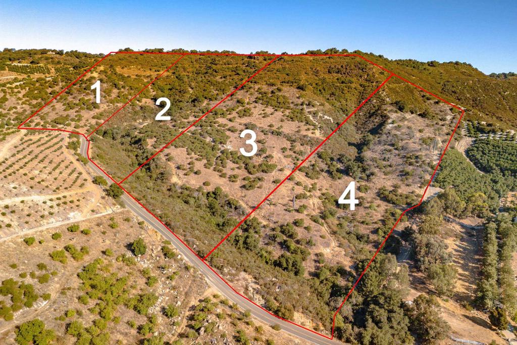 28 El Calamar Road Temecula, CA 92590 - Photo 8 of 33 a view of a city